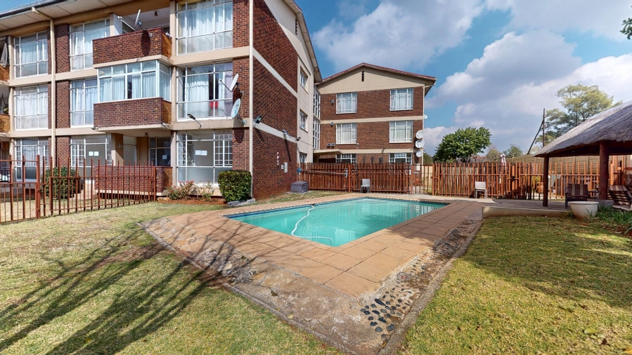 2 Bedroom Property for Sale in Denlee Gauteng
