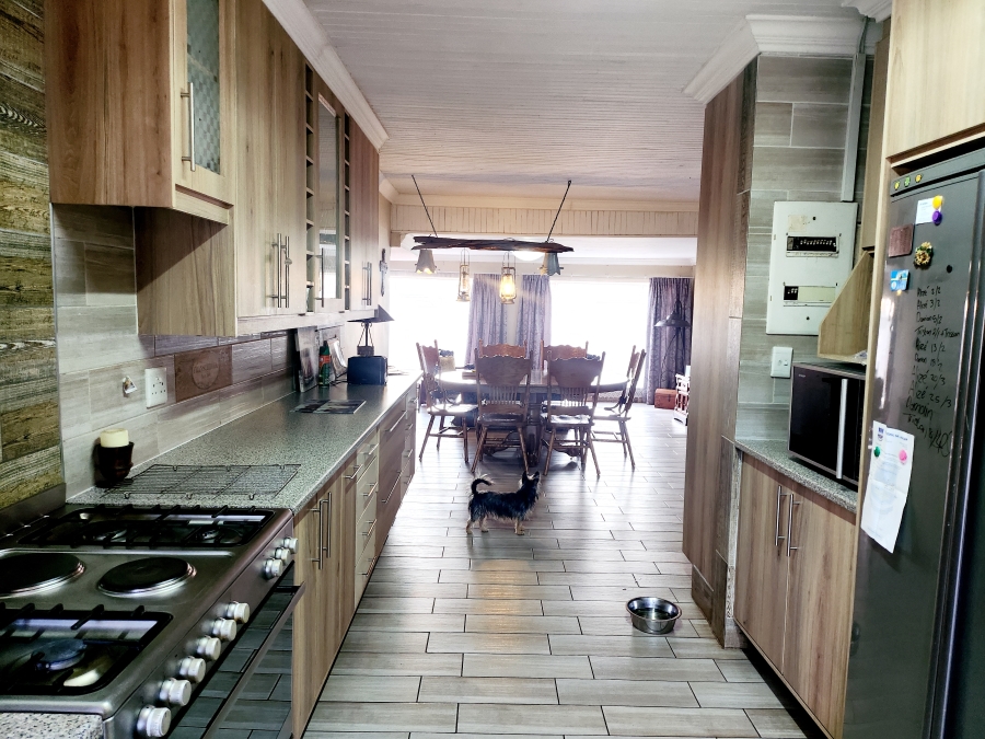 4 Bedroom Property for Sale in Riversdale Gauteng