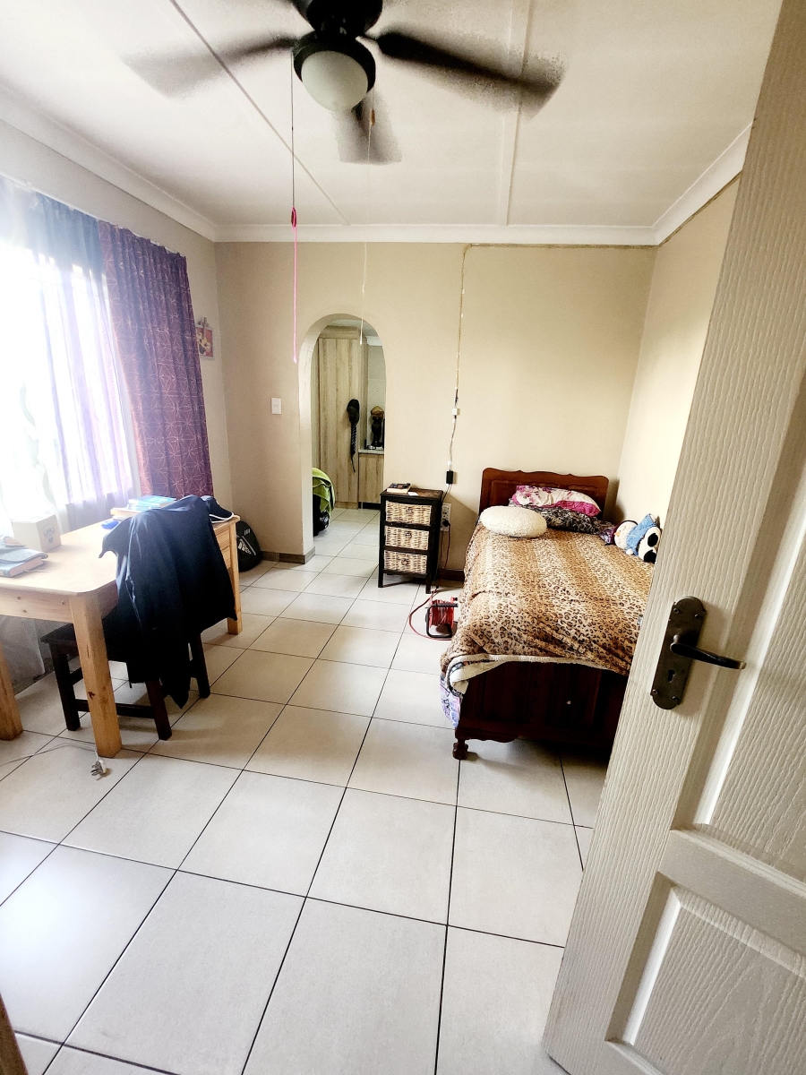 4 Bedroom Property for Sale in Riversdale Gauteng