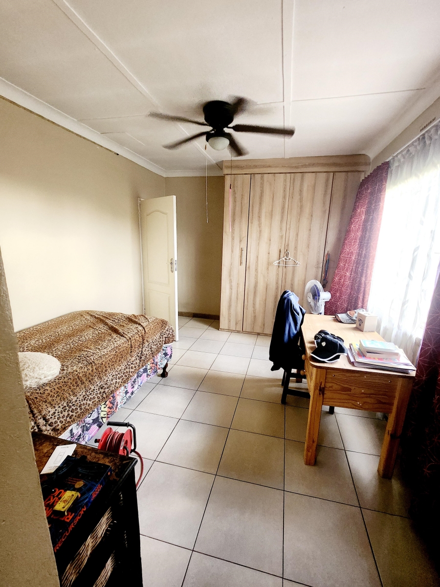 4 Bedroom Property for Sale in Riversdale Gauteng