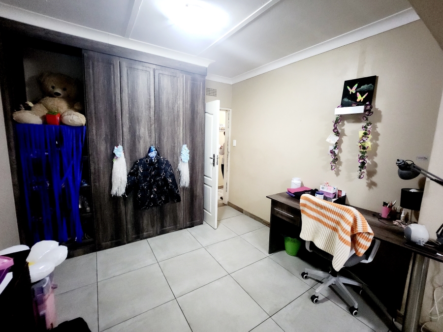 4 Bedroom Property for Sale in Riversdale Gauteng