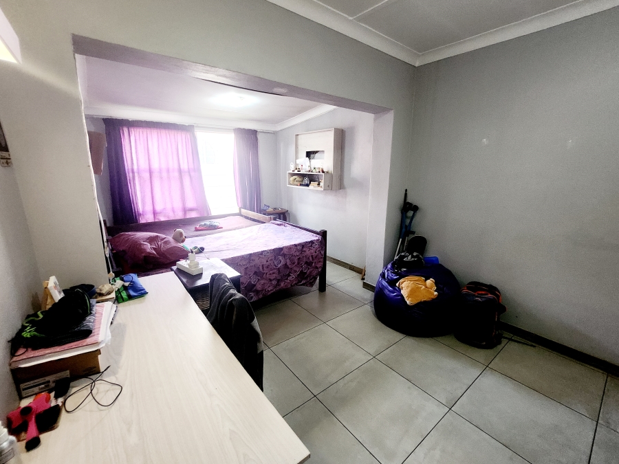 4 Bedroom Property for Sale in Riversdale Gauteng