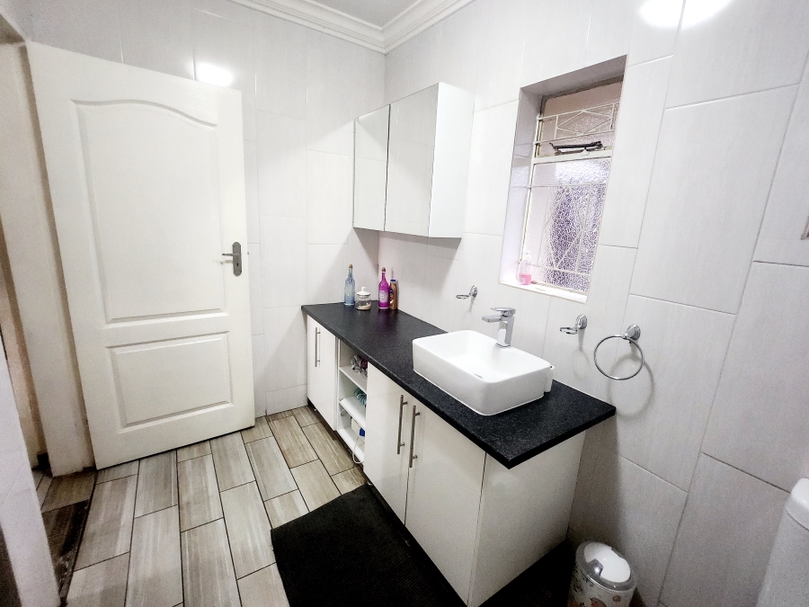 4 Bedroom Property for Sale in Riversdale Gauteng