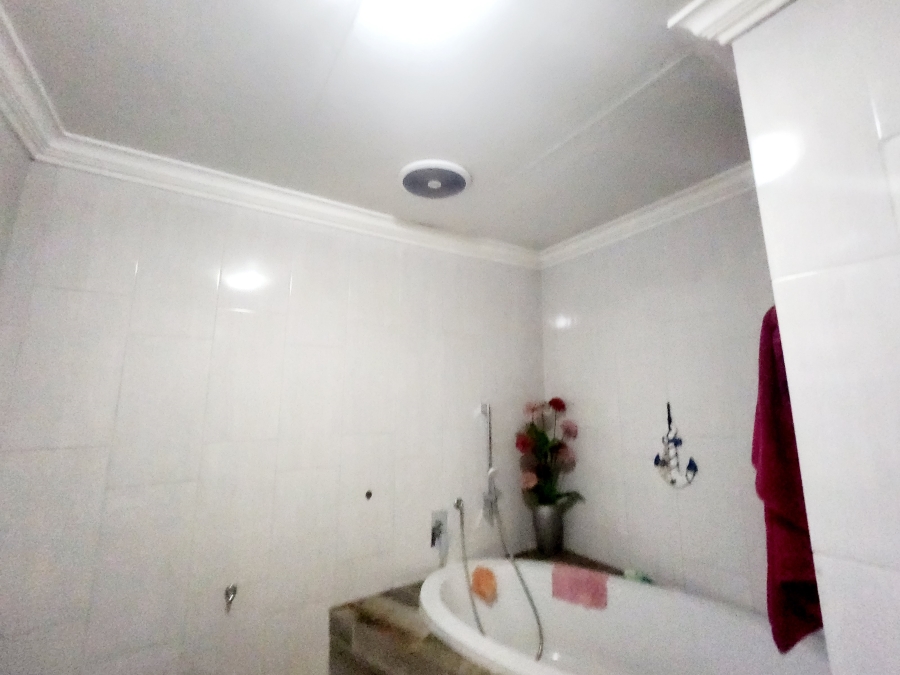 4 Bedroom Property for Sale in Riversdale Gauteng