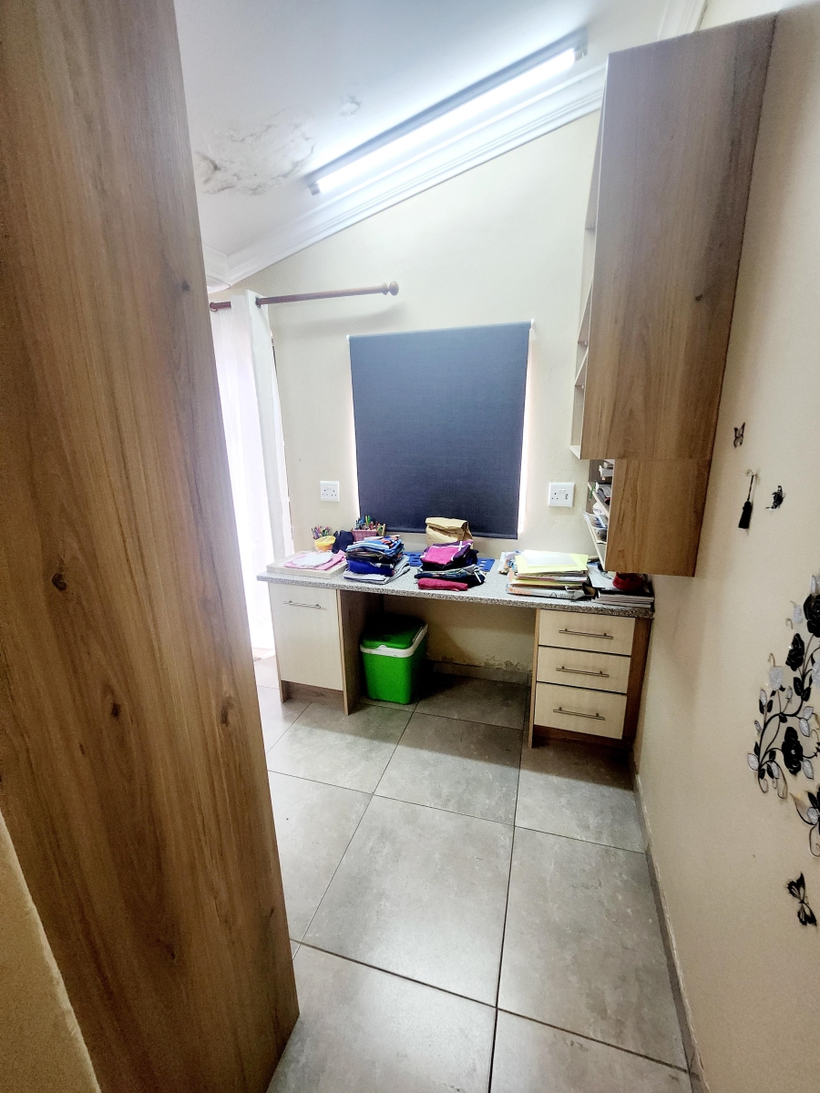 4 Bedroom Property for Sale in Riversdale Gauteng