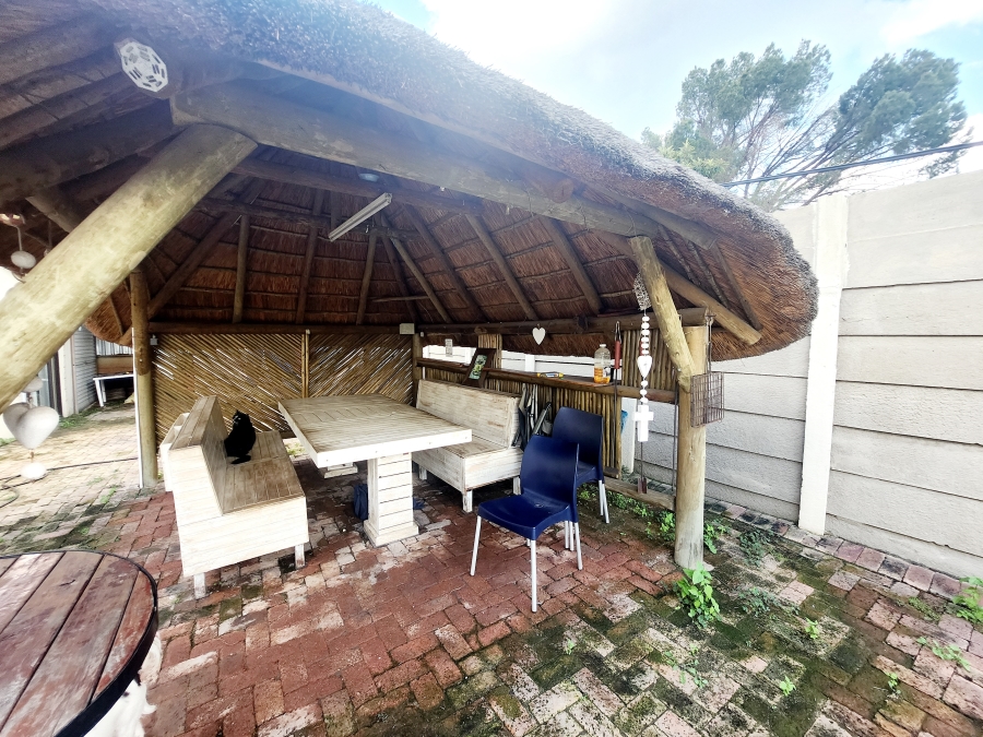 4 Bedroom Property for Sale in Riversdale Gauteng