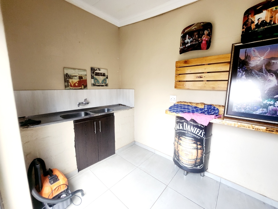 4 Bedroom Property for Sale in Riversdale Gauteng