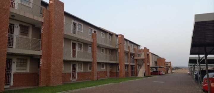 To Let 2 Bedroom Property for Rent in Monavoni A H Gauteng