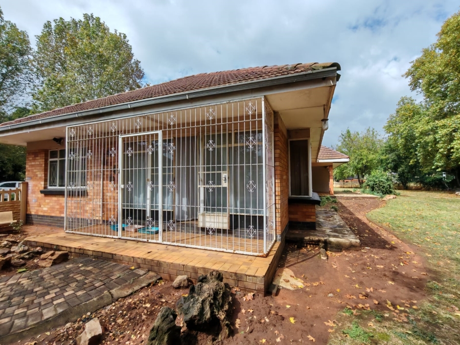 4 Bedroom Property for Sale in Risiville Gauteng