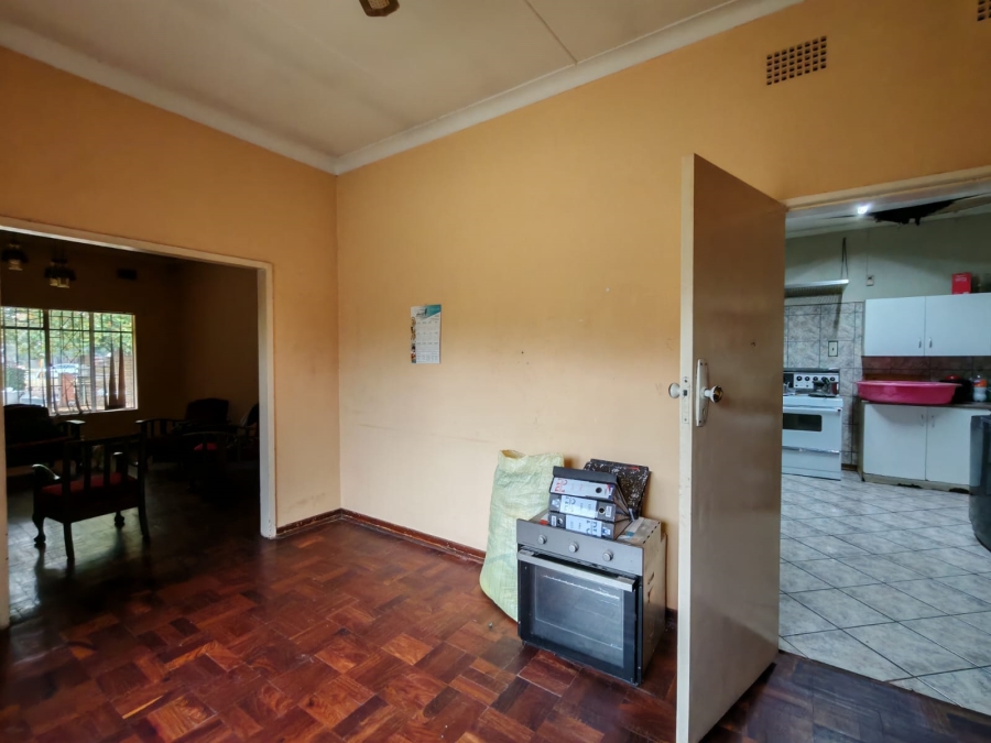 4 Bedroom Property for Sale in Risiville Gauteng