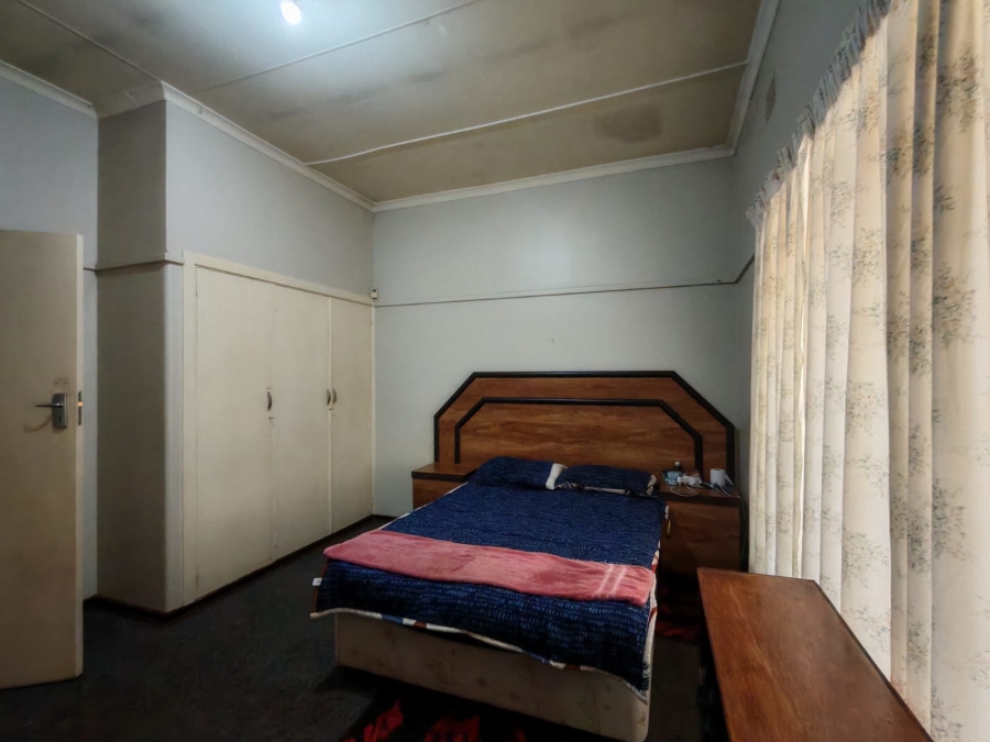 4 Bedroom Property for Sale in Risiville Gauteng