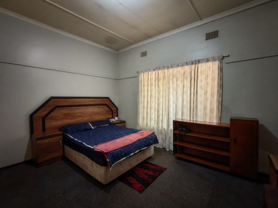 4 Bedroom Property for Sale in Risiville Gauteng