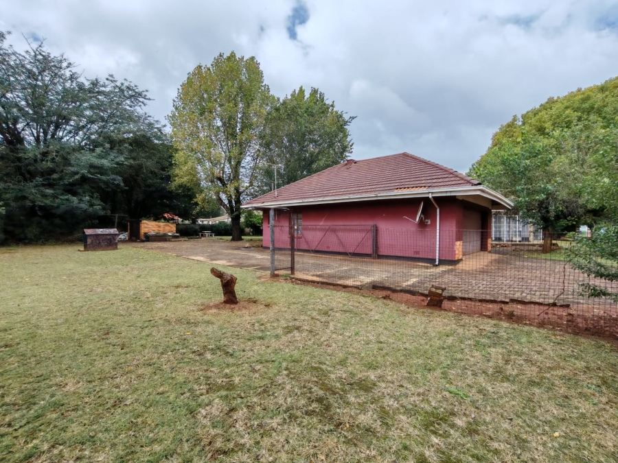 4 Bedroom Property for Sale in Risiville Gauteng