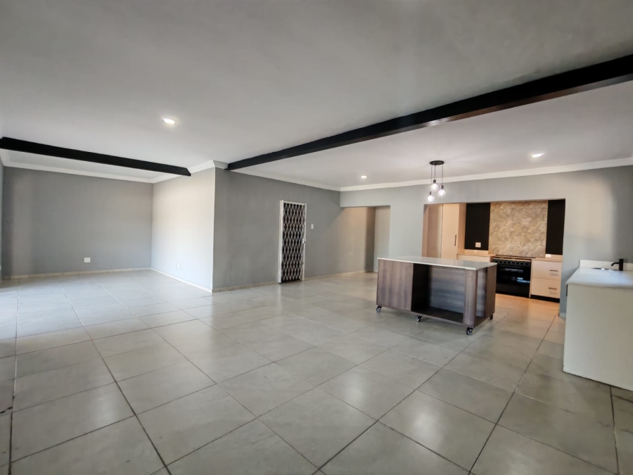 4 Bedroom Property for Sale in Risiville Gauteng