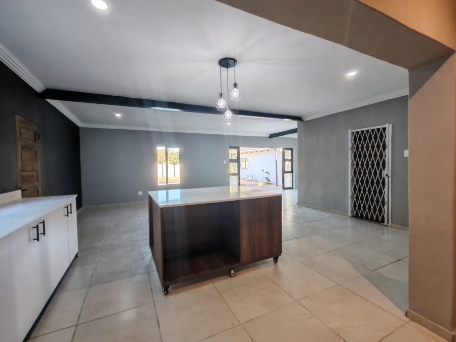 4 Bedroom Property for Sale in Risiville Gauteng