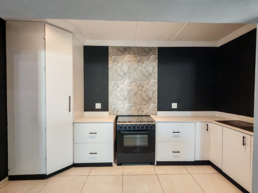 4 Bedroom Property for Sale in Risiville Gauteng