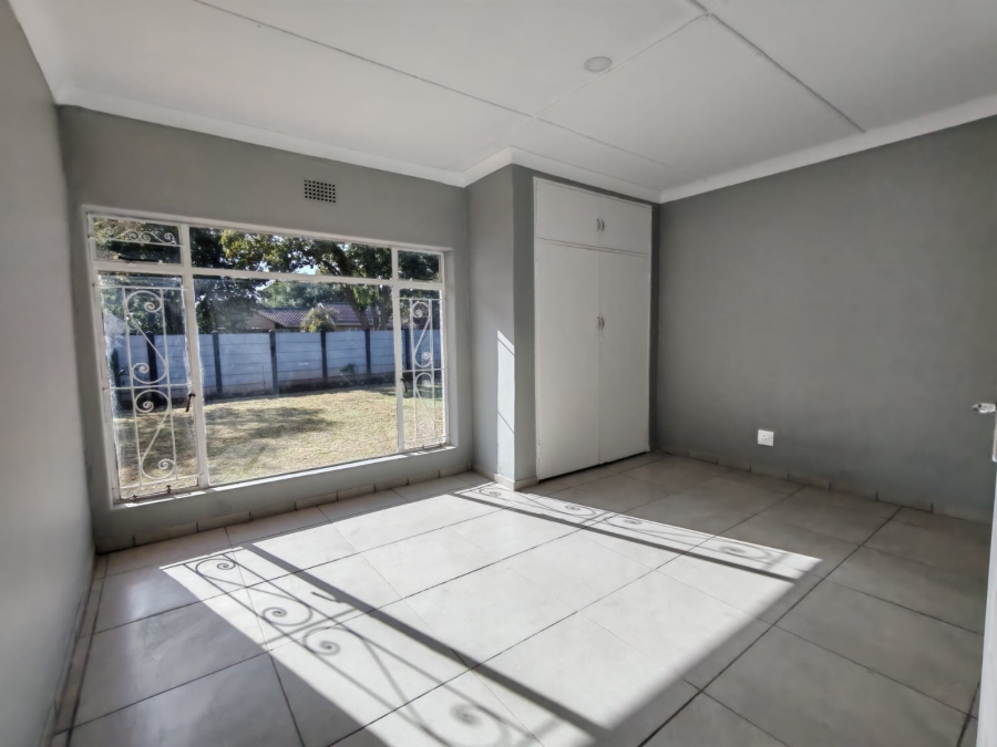 4 Bedroom Property for Sale in Risiville Gauteng