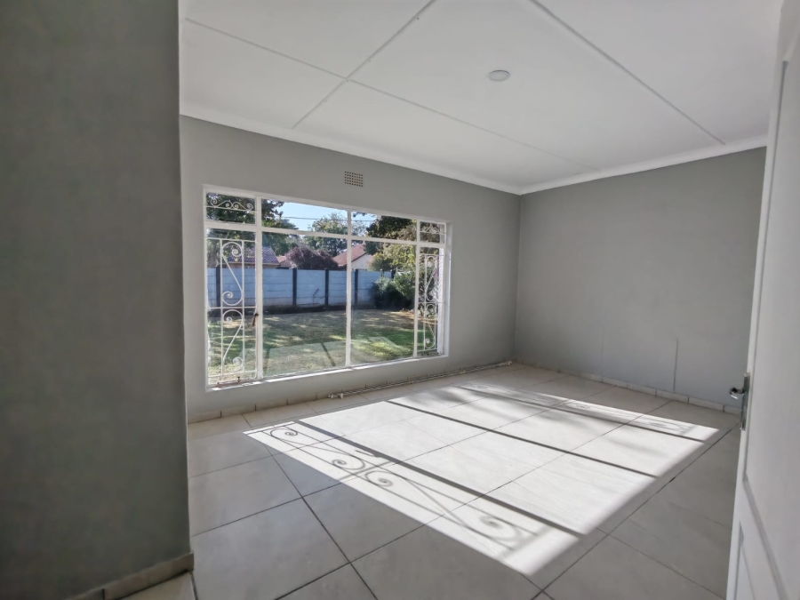 4 Bedroom Property for Sale in Risiville Gauteng