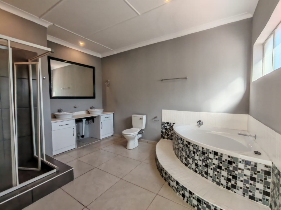 4 Bedroom Property for Sale in Risiville Gauteng