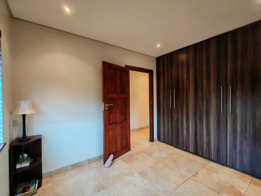 4 Bedroom Property for Sale in Three Rivers Proper Gauteng