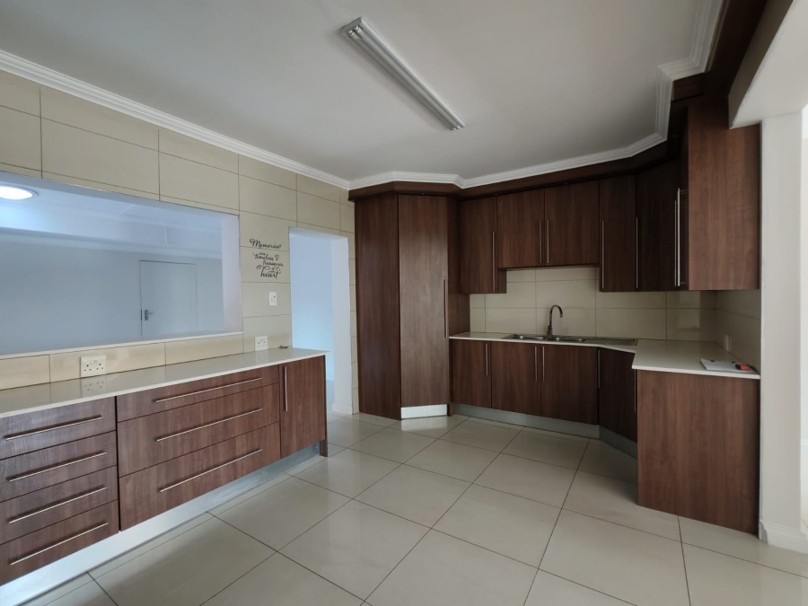 3 Bedroom Property for Sale in Three Rivers Proper Gauteng