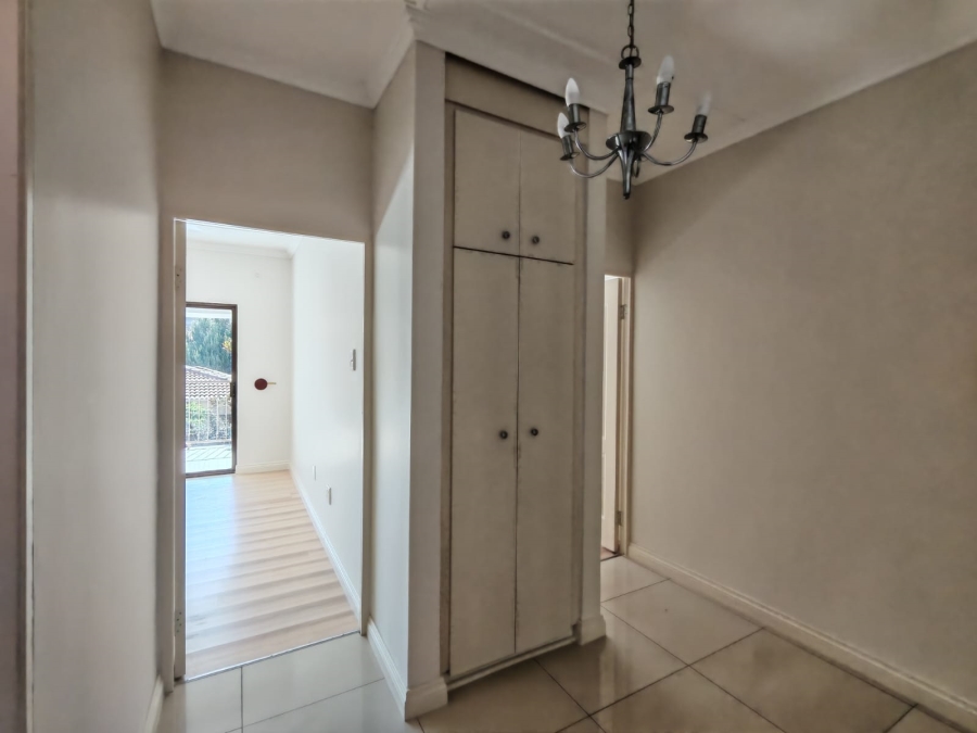 3 Bedroom Property for Sale in Three Rivers Proper Gauteng