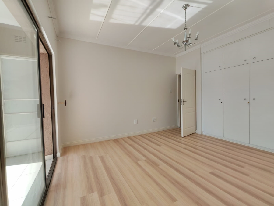 3 Bedroom Property for Sale in Three Rivers Proper Gauteng