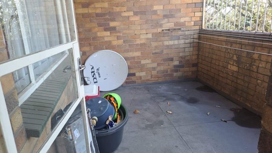1 Bedroom Property for Sale in Vanderbijlpark CW 3 Gauteng