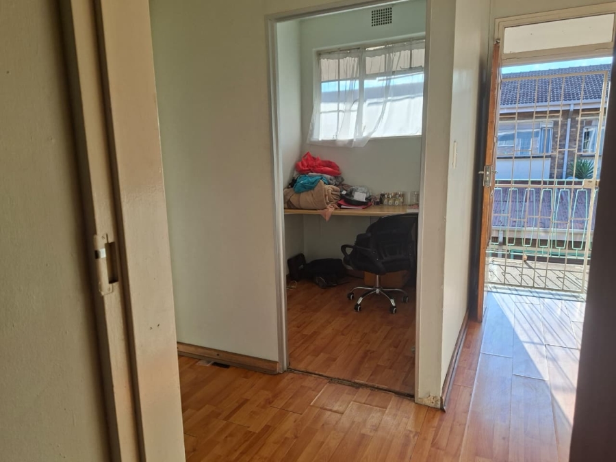 1 Bedroom Property for Sale in Vanderbijlpark CW 3 Gauteng