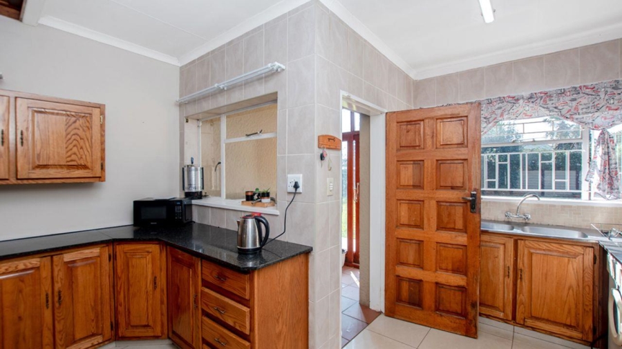 3 Bedroom Property for Sale in Kenleaf Gauteng