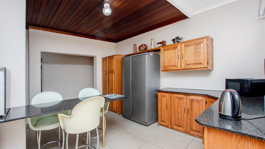 3 Bedroom Property for Sale in Kenleaf Gauteng