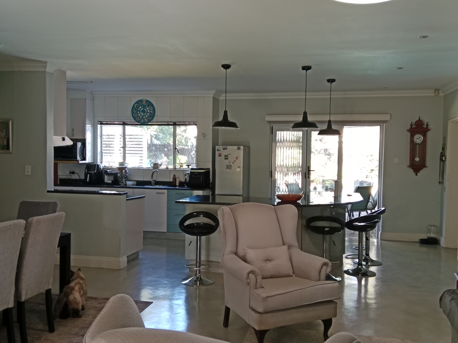 3 Bedroom Property for Sale in Brackendowns Gauteng