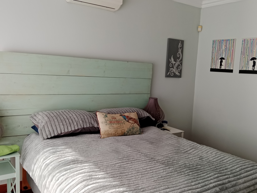 3 Bedroom Property for Sale in Brackendowns Gauteng
