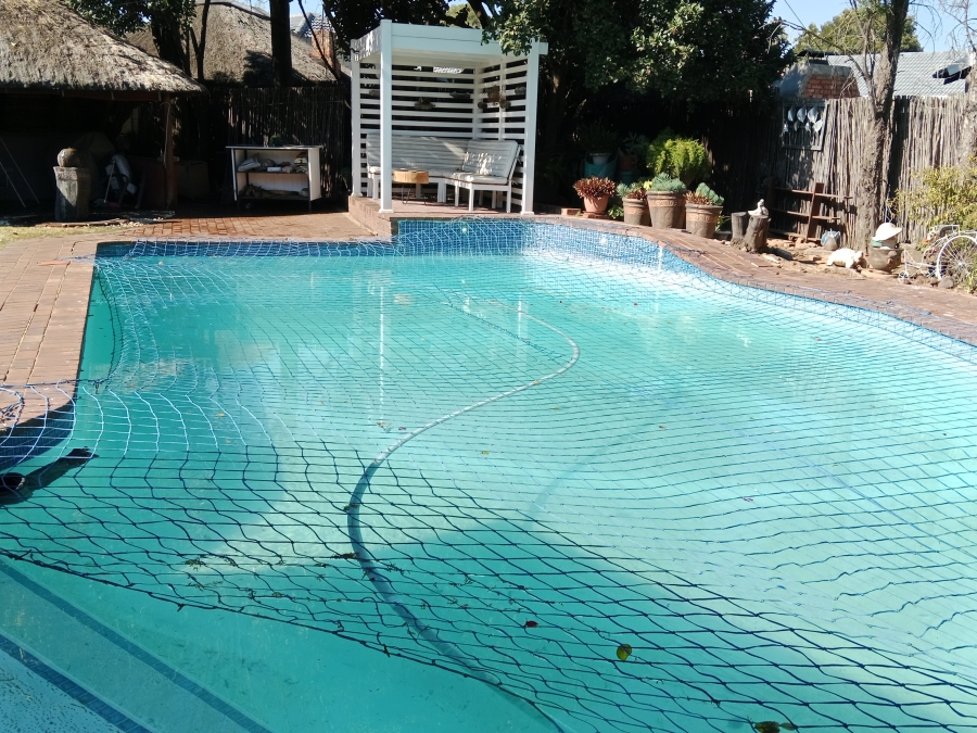 3 Bedroom Property for Sale in Brackendowns Gauteng