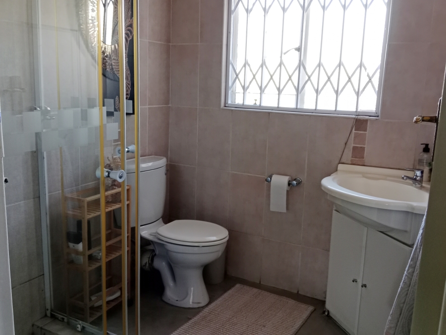 3 Bedroom Property for Sale in Brackendowns Gauteng