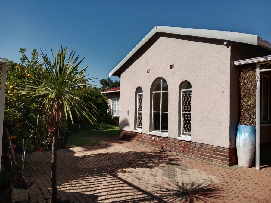 3 Bedroom Property for Sale in Brackendowns Gauteng