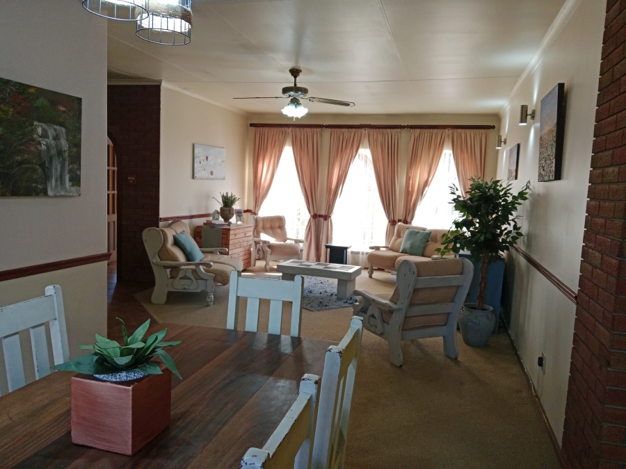 3 Bedroom Property for Sale in Brackenhurst Gauteng