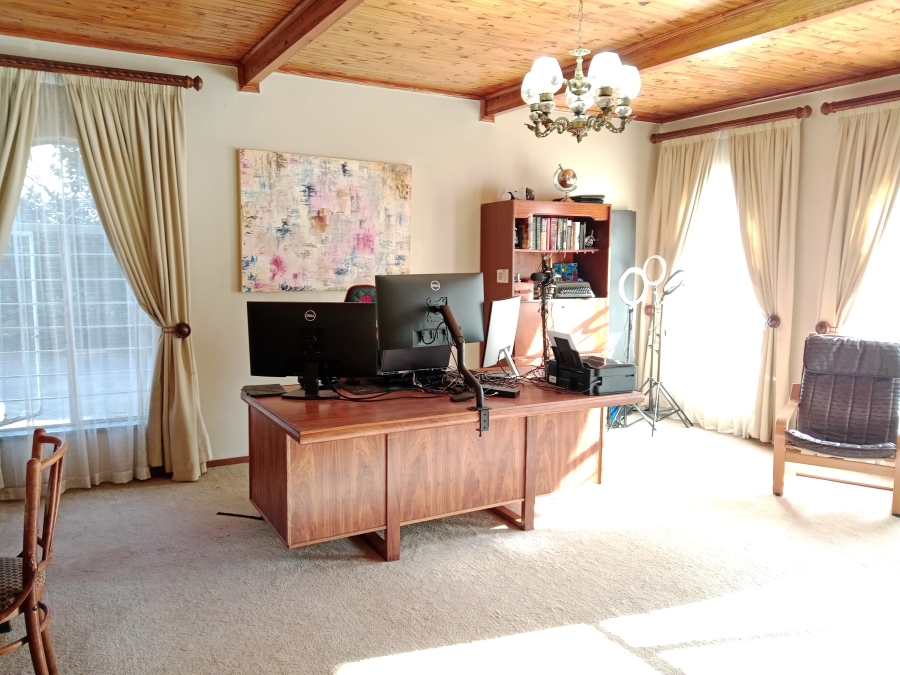3 Bedroom Property for Sale in Brackenhurst Gauteng