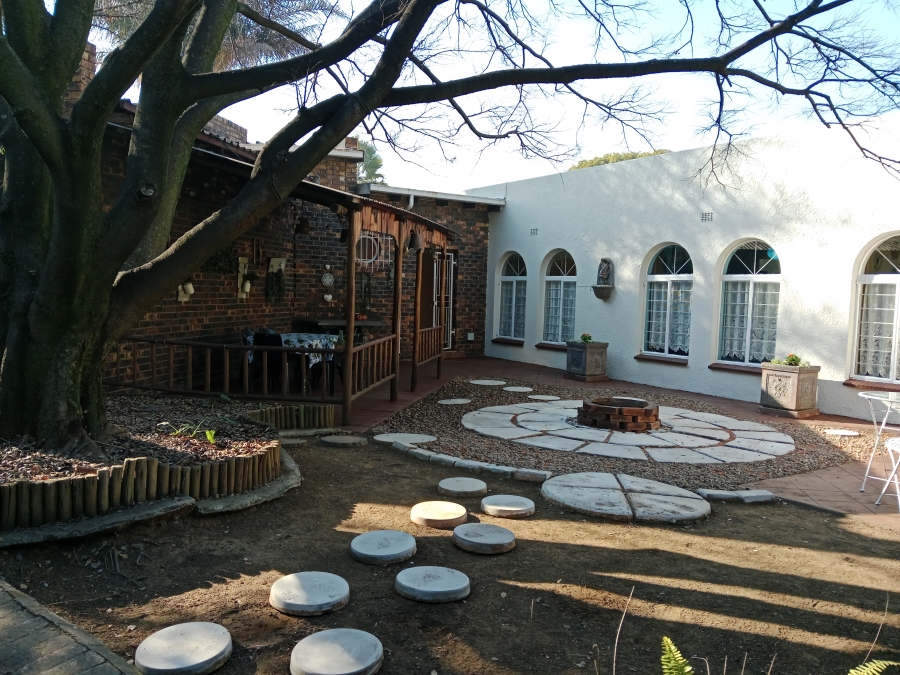 3 Bedroom Property for Sale in Brackenhurst Gauteng