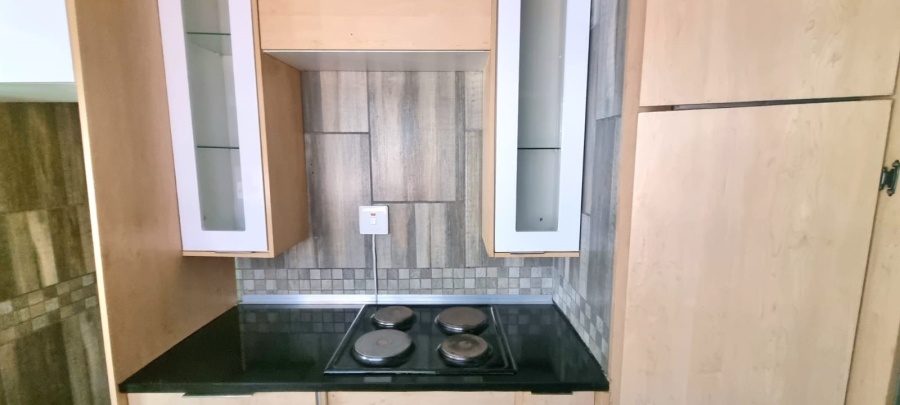 2 Bedroom Property for Sale in Brakpan Central Gauteng