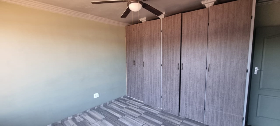 2 Bedroom Property for Sale in Brakpan Central Gauteng