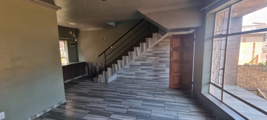 2 Bedroom Property for Sale in Brakpan Central Gauteng