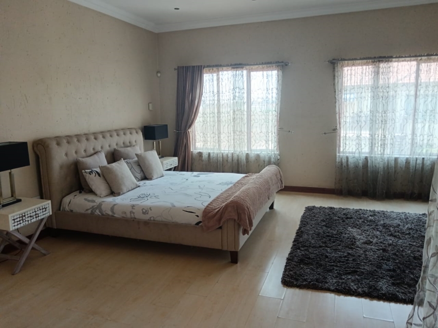 3 Bedroom Property for Sale in Sonneveld Gauteng