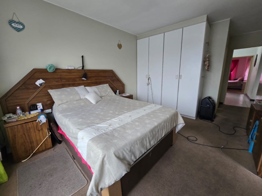 2 Bedroom Property for Sale in Brakpan Central Gauteng