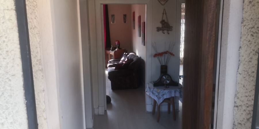 1 Bedroom Property for Sale in Benoni Central Gauteng