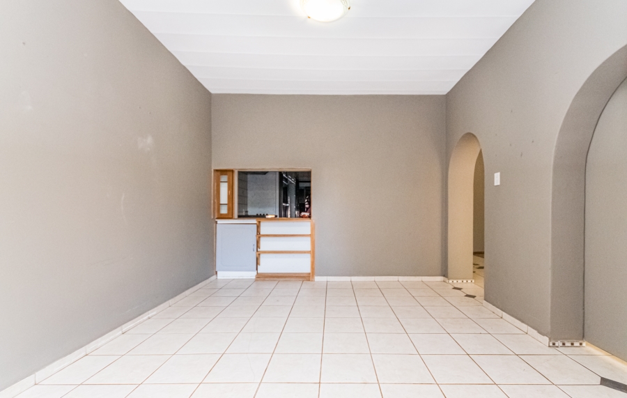 4 Bedroom Property for Sale in Greenhills Gauteng