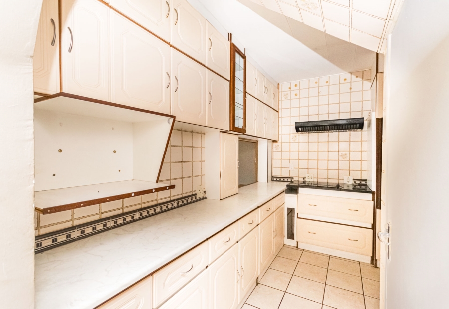 4 Bedroom Property for Sale in Greenhills Gauteng