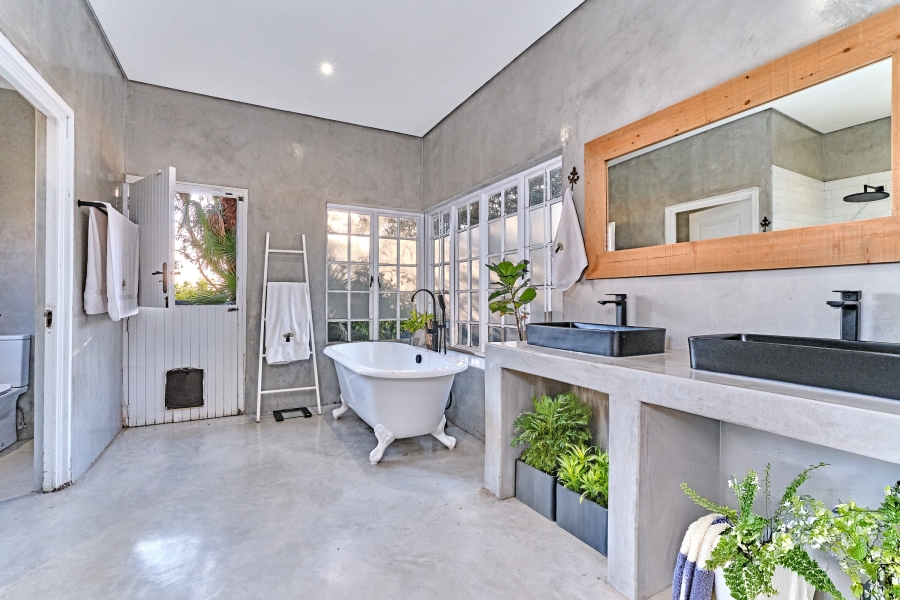 5 Bedroom Property for Sale in Glenferness Gauteng