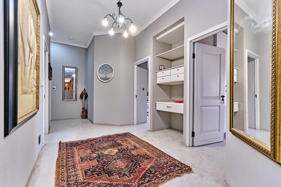 5 Bedroom Property for Sale in Glenferness Gauteng