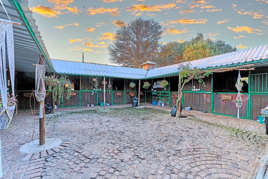 5 Bedroom Property for Sale in Glenferness Gauteng